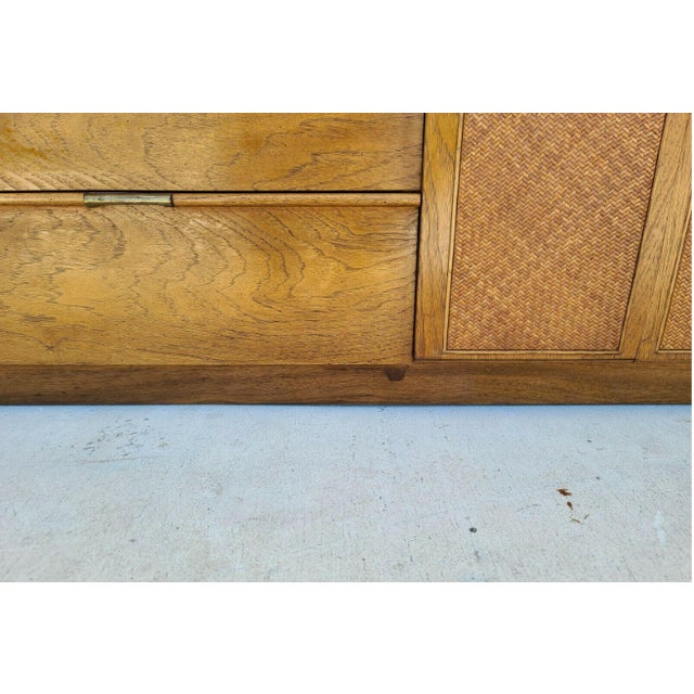 Vintage Founders MCM Dresser With Glass Top & Mirror For Sale - Image 14 of 14