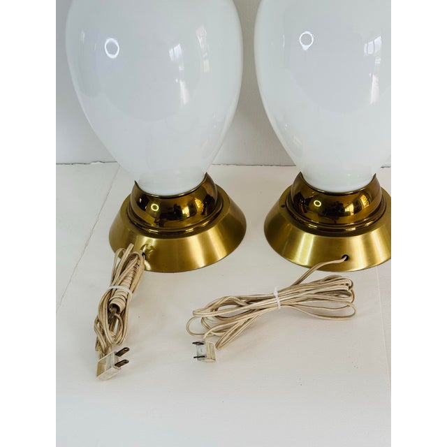 Vintage 1950s Tall White Glass Table Lamps, a Pair For Sale In Boston - Image 6 of 8