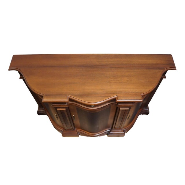 Brown Hekman Furniture Traditional Contemporary 49" Console Table / Sideboard For Sale - Image 8 of 14