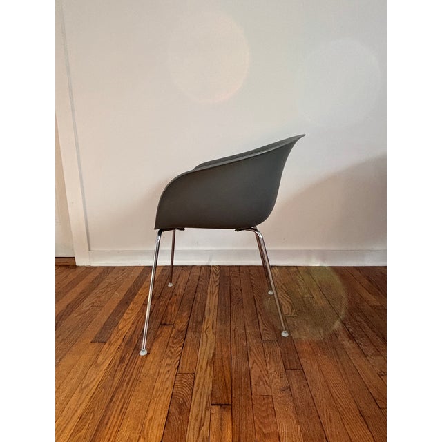 Arper Arper Duna Chairs in Grey For Sale - Image 4 of 4