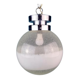 1970s XL Mid-Century Modern Space Age White Pulegoso Murano Glass Globe Pendant Lamp, Italy For Sale