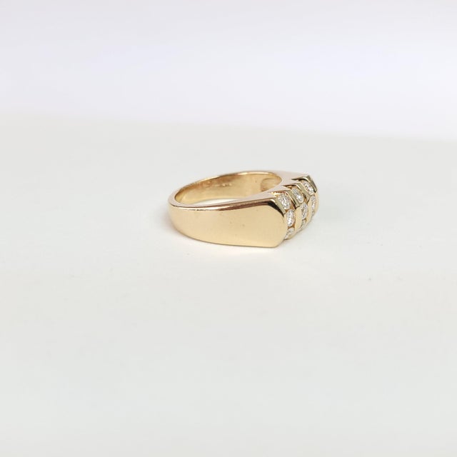 2020s Curved Nine Stone Mens Diamond Ring 1.00cttw 14k Yellow Gold, Size 8 For Sale - Image 5 of 5