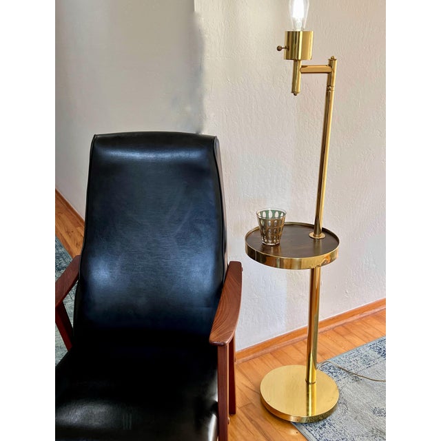 Metal 1960s Holywood Regency Brass Floor Lamp With Integrated Table by Hart Associates For Sale - Image 7 of 16