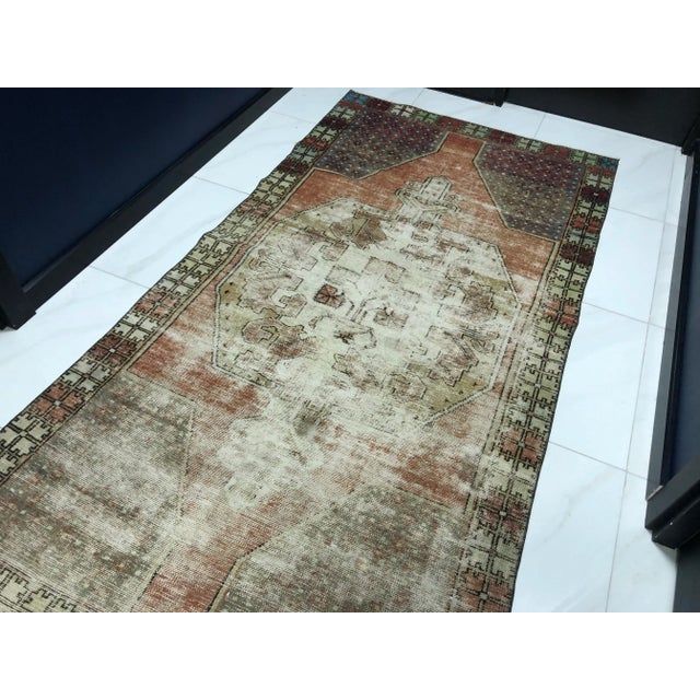 Textile 1960s Faded Turkish Oushak Vintage Handmade Tribal Area Rug - 4′2″ × 8′3″ For Sale - Image 7 of 11