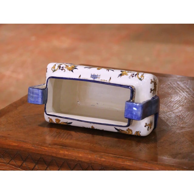 19th Century French Gien Faience Renaissance Revival Garniture Set, 3 Pieces For Sale - Image 15 of 17