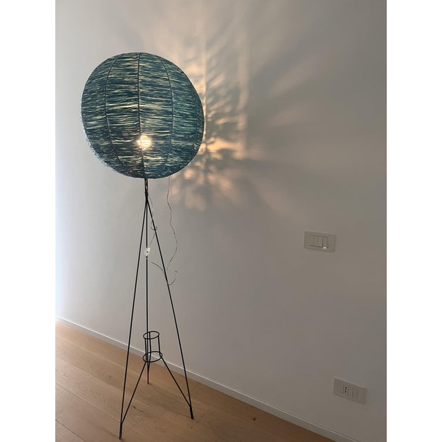 Blue Mid-Century Tripod Floor Lamp with Blue Raffia Shade, 1950s For Sale - Image 8 of 12