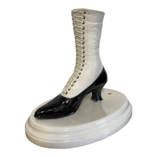 Vintage Ceramic Victorian Lace-Up Boot Lamp Base Black White Vase Decor Art 80 For Sale