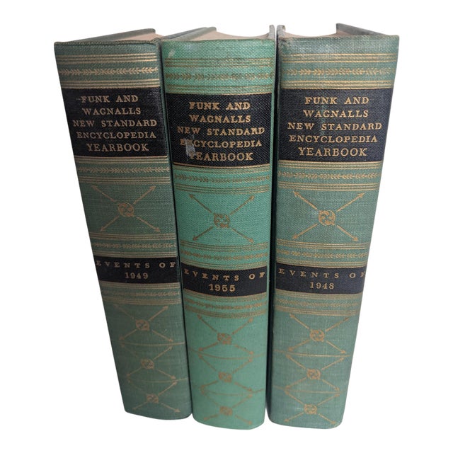 Vintage 1948–1955 Funk & Wagnalls Encyclopedia Yearbooks – Set of 3 Green Books For Sale
