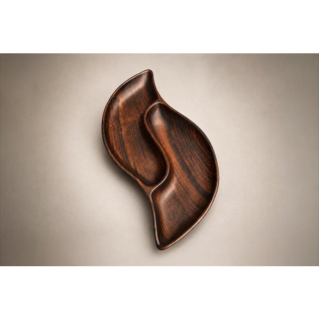 Wood 1960s Brazilian Mid-Century Modern Sculptural Platter in Solid Jacarandá Rosewood For Sale - Image 7 of 16