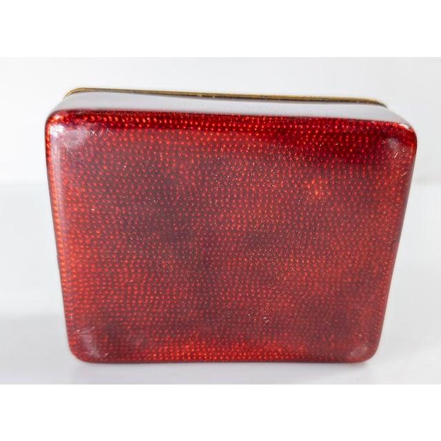 Early 20th Century Japanese Red Enamel Box With Chinese Celadon Nephrite Jade Plaque For Sale - Image 14 of 14