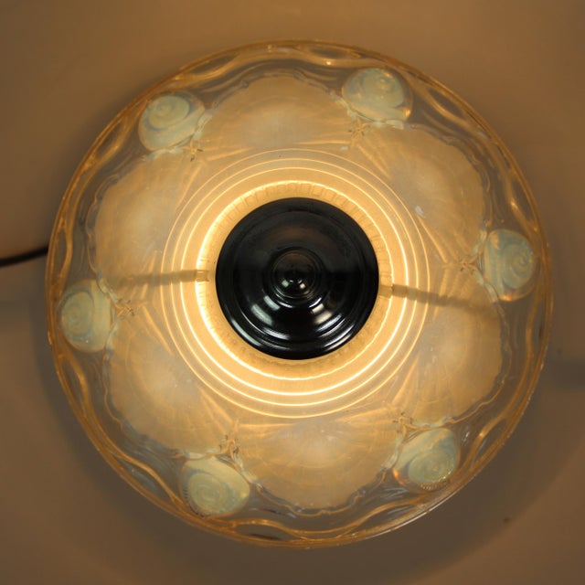 Art Deco Table Lamp by Boris Lacroix, 1930s, in Very Good conditions. Designed 1920 to 1949 This piece has an attribution...