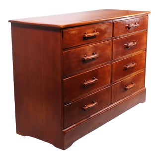 Eight Drawer Cushman Colonial Creations Peter Schuyler Collection Double Dresser C. 1930's For Sale