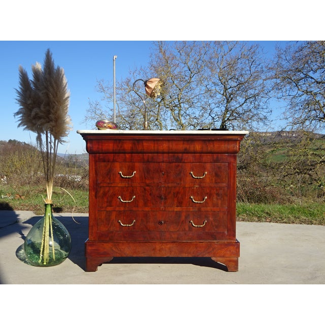 Chest of Drawers in Mahogany Veneer with White Marble Top For Sale - Image 12 of 18