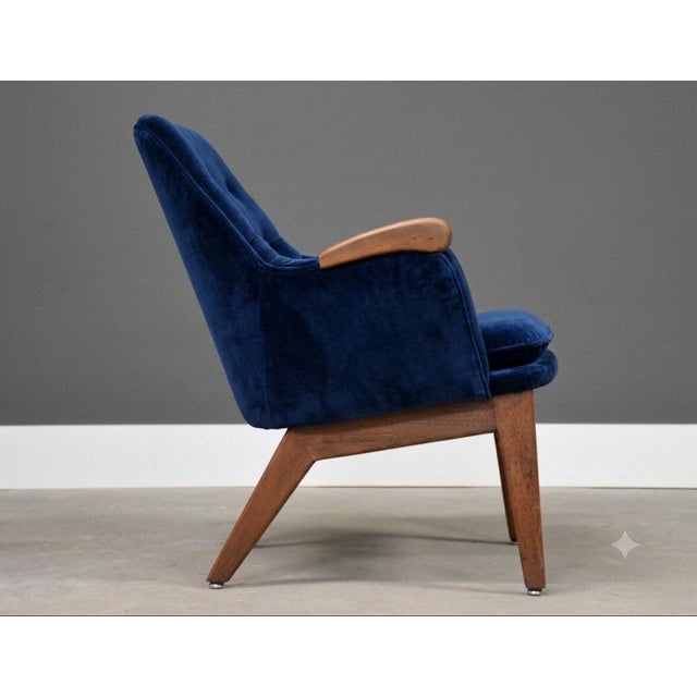 Mid-Century Modern Refinished Petite Walnut Blue Velvet Lounge Chair by Adrian Pearsall For Sale - Image 3 of 7