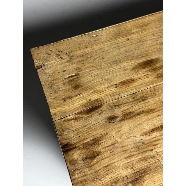 Spanish Coffee Table, 18th Century For Sale - Image 4 of 15