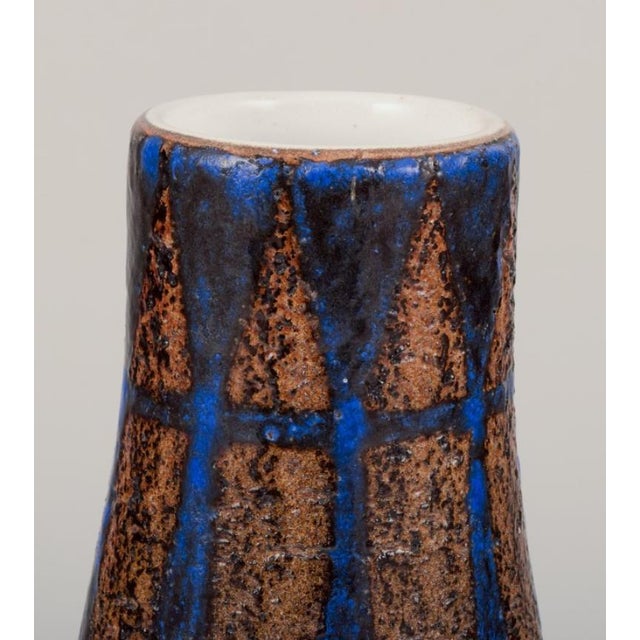 1960s Ceramic Vase with Blue and Earth-Tone Glaze by Mari Simmulson for Upsala Ekeby, 1960s For Sale - Image 5 of 7
