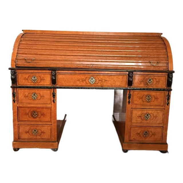 Antique Biedermeier Rolltop Desk in Walnut, Italy Circa 1850 For Sale
