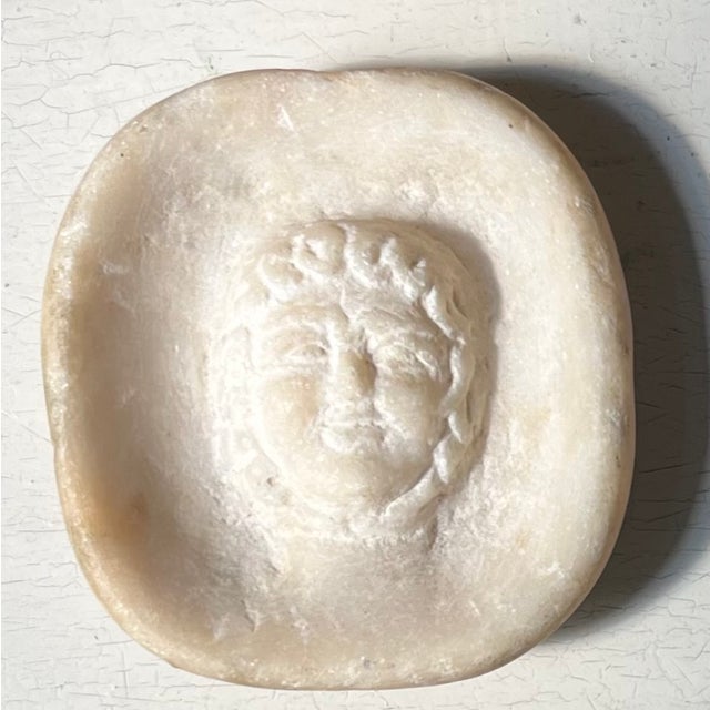 Antique 19th Century Italian Grand Tour Carved White Marble Shallow Vide Poche Dish or Paperweight With Mask Figure For Sale - Image 4 of 16