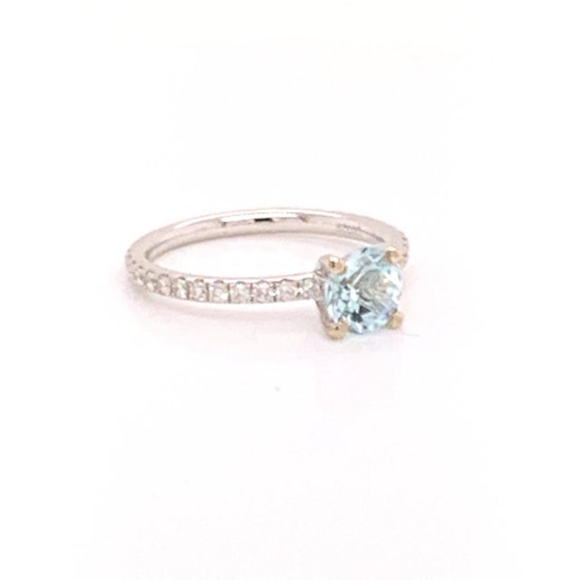 Traditional Diamond Aquamarine Ring 18k White Gold 1.08 TCW Certified, Size 6.5 For Sale - Image 3 of 7
