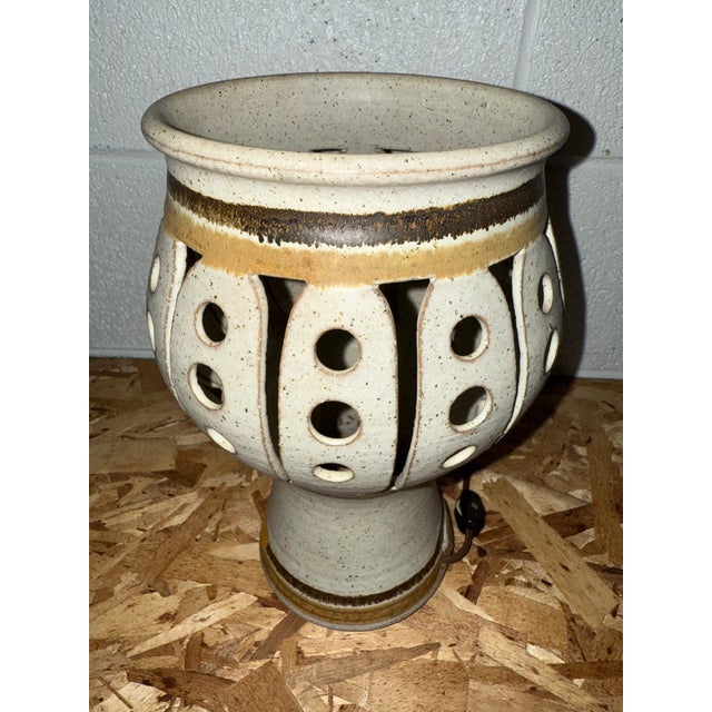 Mid 20th Century Early California Wishon Harrell Studio Stoneware Pottery Ceramic Lamp For Sale - Image 5 of 9