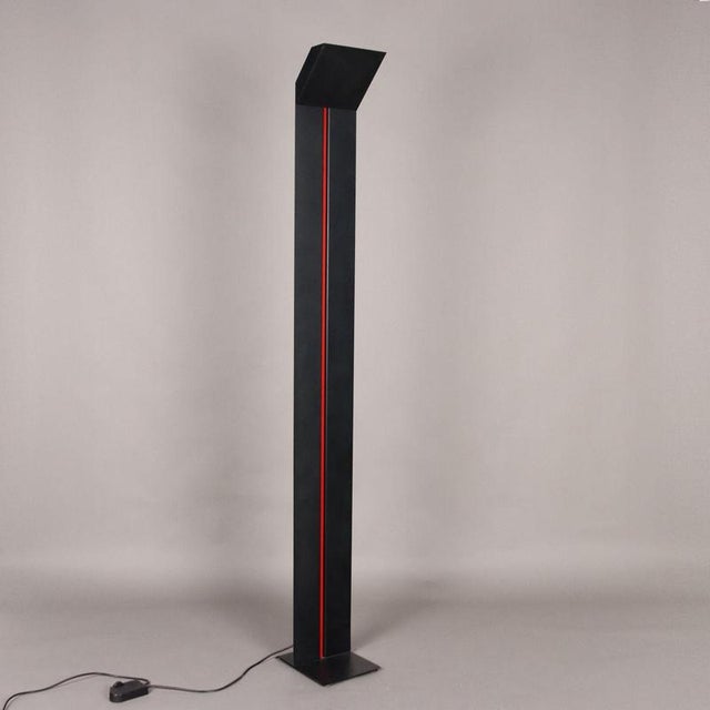 Brown Vintage Floor Lamp in Metal, Italy, 1980s For Sale - Image 8 of 8
