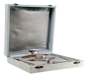 Silver Manicure Case, Set of 6