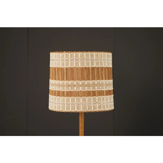 Maria Kipp Maria Kipp Handwoven Lampshade With Ivory Plaid Bands Over Natural Raffia, 1960s For Sale - Image 4 of 8