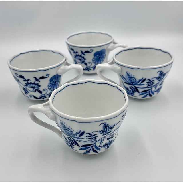 Blue Danube 1950's Danube Blue Onion Blue & White 8pc Cup & Saucer Set Ribbon Hallmark Logo For Sale - Image 4 of 9