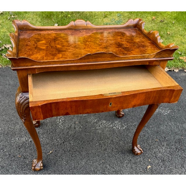 Georgian Style Burl Walnut Tea or Silver Table For Sale In Boston - Image 6 of 11
