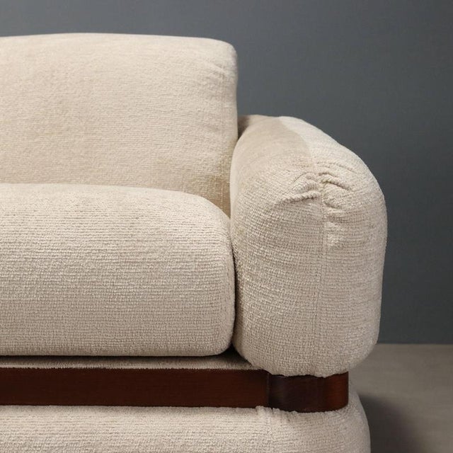 Vintage Armchairs in White, 1970s, Set of 2 For Sale - Image 4 of 10