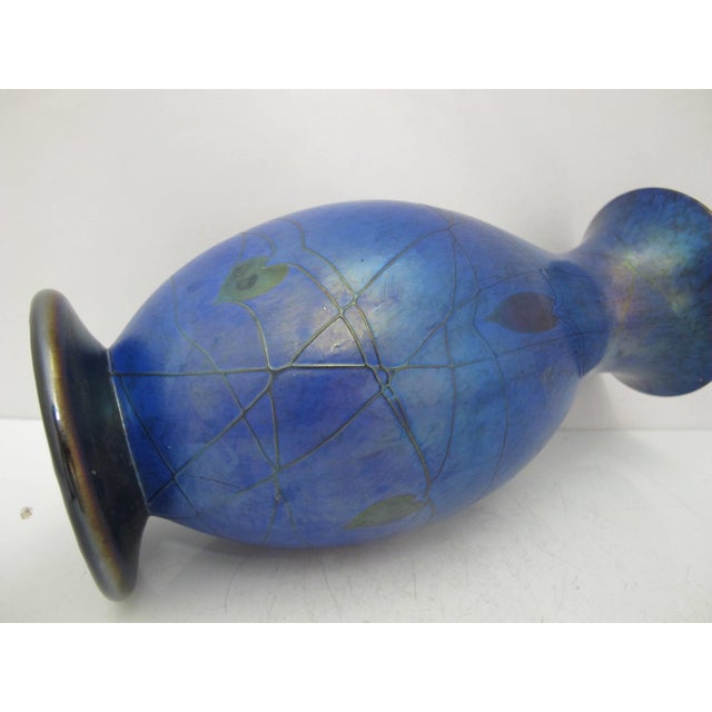 Donald Carlson Iridescent Blue Splatter Studio Art Glass Trumpet Vase For Sale - Image 9 of 12