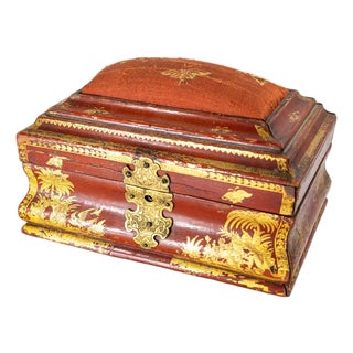 19th Century English or French Red Lacquer Gilt Chinoiserie Sewing Box For Sale