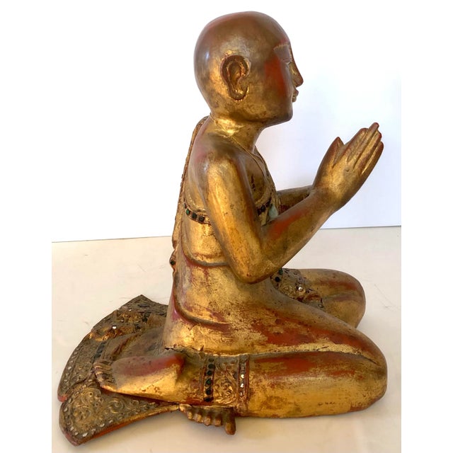 Wood Thai Giltwood Hand Carved Pair of Mandalay Praying and Listening Monks For Sale - Image 7 of 12