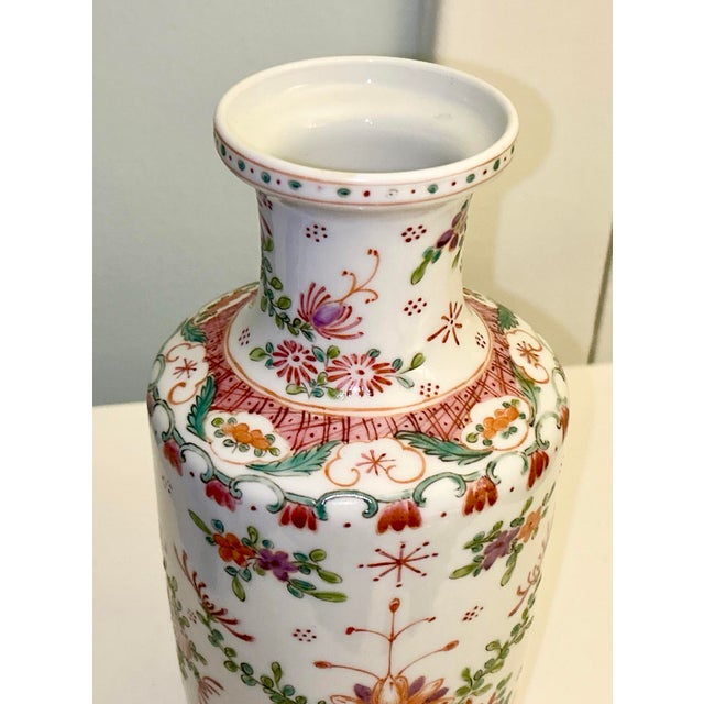 Chinoiserie Famille Rose Chinese Vase - Early 1900's. For Sale - Image 3 of 12