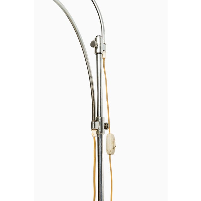 Wood Large Italian Flexible 2-Arm Floor Lamp, 1960s For Sale - Image 7 of 13