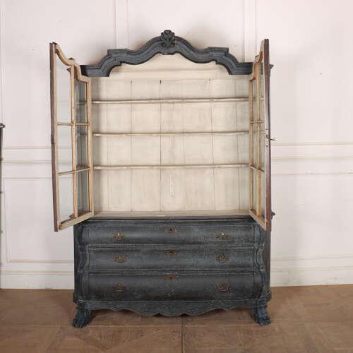 Large Dutch Display Cabinet For Sale - Image 9 of 11