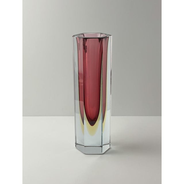 Murano Glass Faceted Sommerso Vase by Mandruzzato, 1960s For Sale - Image 6 of 8