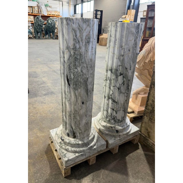 Large Fluted Verde Alpi Marble Columns on Stepped Bases, Set of 2 For Sale - Image 4 of 6