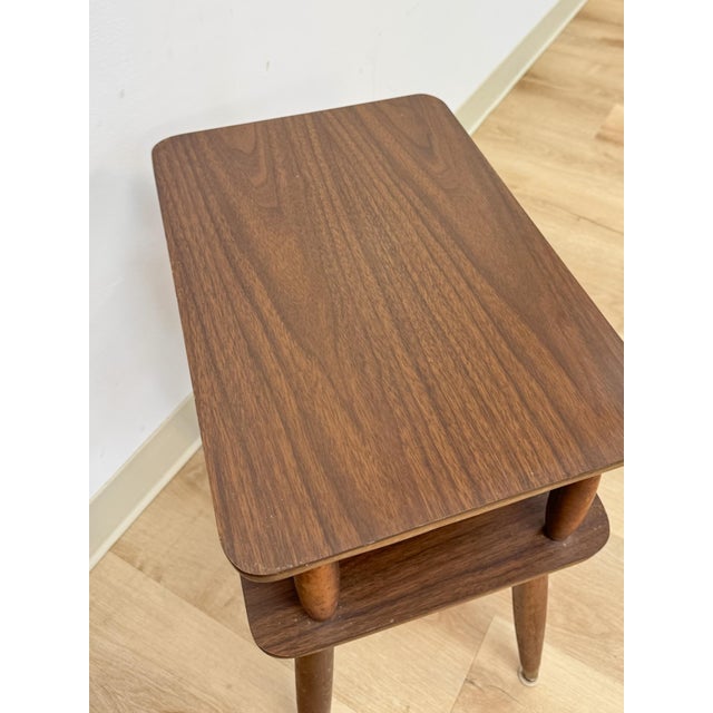 Vintage End Tables MCM Atomic Two-Tier Wood Laminate Pair Retro Accent For Sale - Image 13 of 15