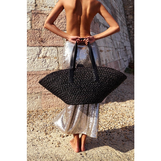 Contemporary Taco Tote / Black For Sale - Image 3 of 9