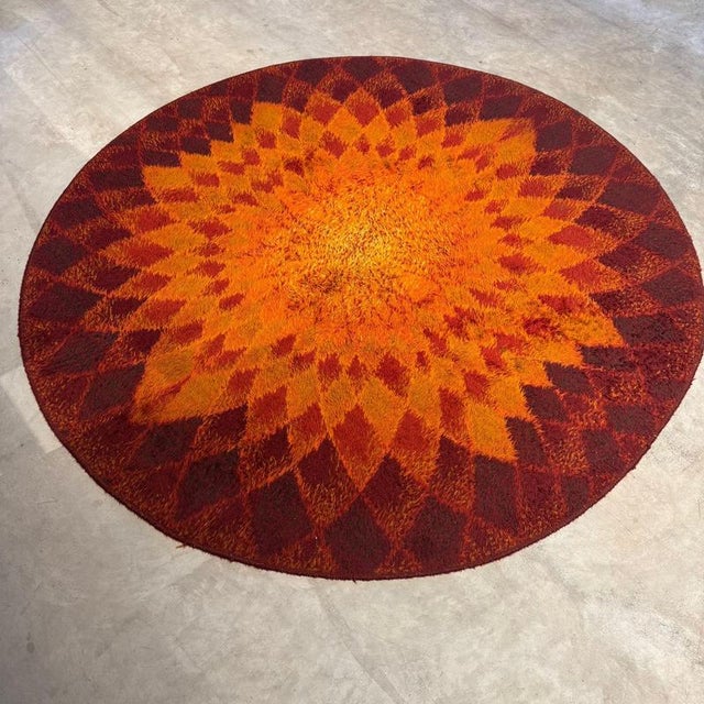 Vintage Round Wool Rug, 1970s For Sale - Image 4 of 8
