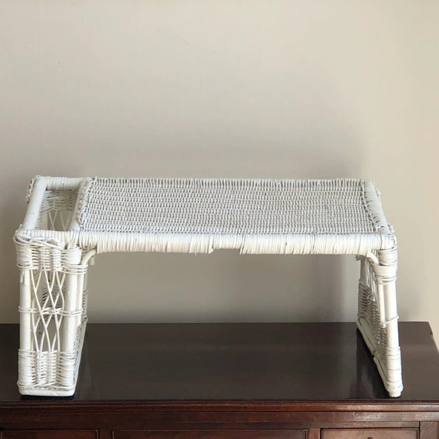 Mid-20th Century White Wicker Breakfast Tray For Sale - Image 4 of 11