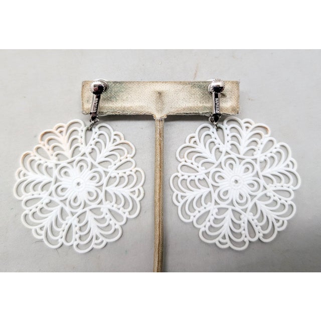 Vintage 1960s Signed Napier White Lucite Cut Out Drop Clip Earrings For Sale In Philadelphia - Image 6 of 7