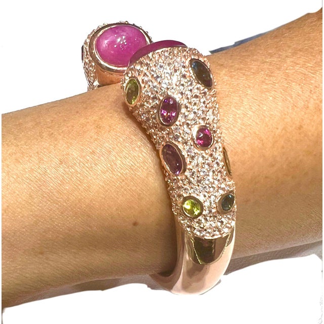 Bochic “Capri” Vintage Ruby & Multi Gem Bangle Set In 18K Gold & Silver For Sale In New York - Image 6 of 15