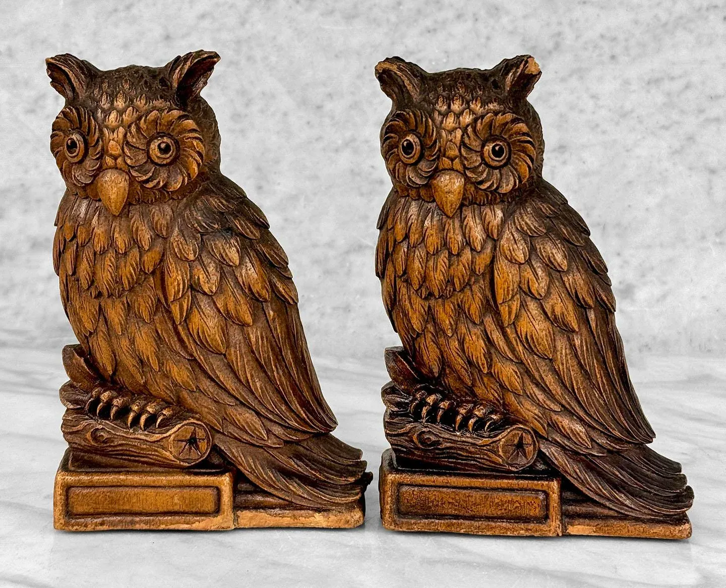 Vintage Traditional Carved Owl Library Bookends - a Pair | Chairish