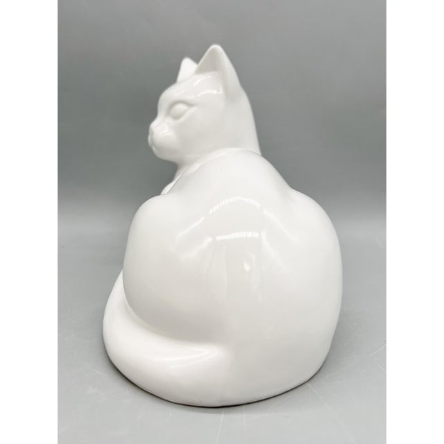 Mid-Century Modern Vintage Dutch Glossy White Ceramic Cat Sculpture — Reclining Feline — Scandinavian Modern / Cottagecore For Sale - Image 3 of 10