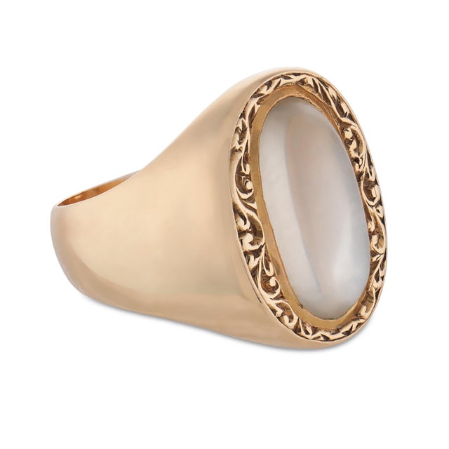 Early 20th Century Victorian Moonstone 14k Yellow Gold Signet Ring, Size 4.75 For Sale - Image 4 of 6