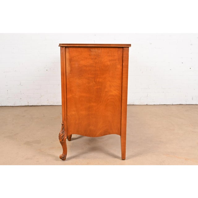 Romweber French Provincial Louis XV Burl Wood Sideboard or Bar Cabinet, Circa 1920s For Sale - Image 10 of 12
