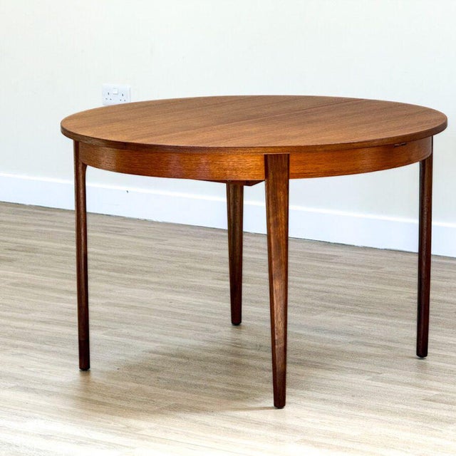 Wood Small Mid-Century Modern Round Extending Dining Table from John Herbert For Sale - Image 7 of 14