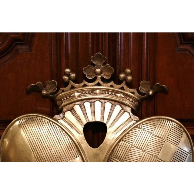 Metal 19th Century French Napoleon III Patinated Bronze Wall Hanging Family Crest For Sale - Image 7 of 9